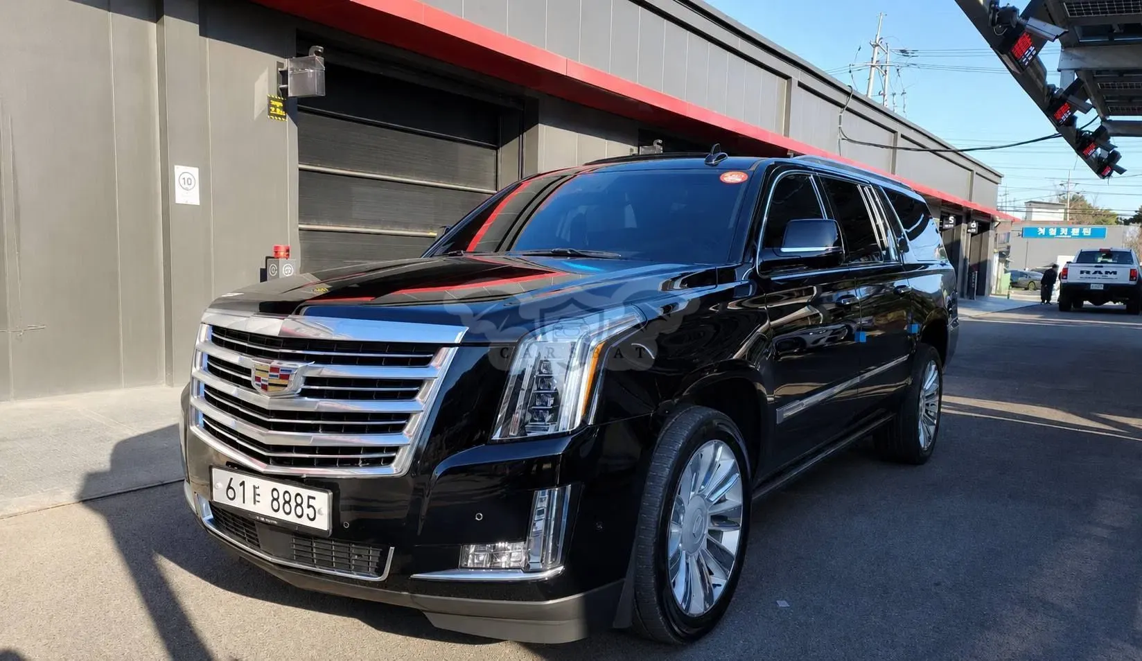 Cadillac Escalade ESV 6.2 V8 AWD AT Premium 2018