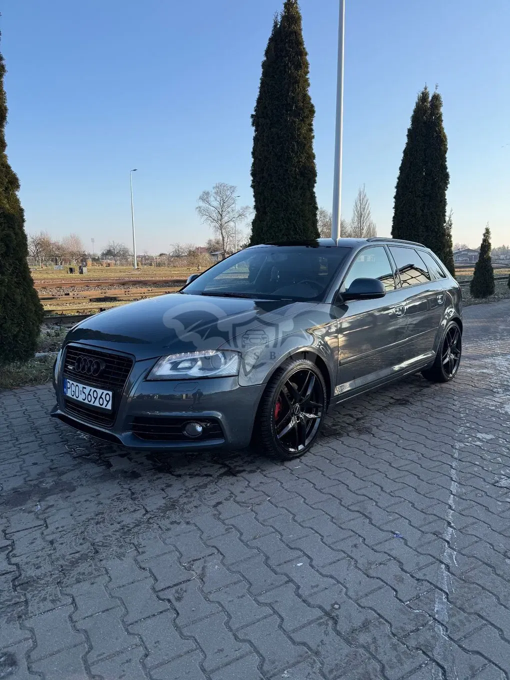 Audi A3 8P 2.0 TDI DPF quattro S line Sportpaket plus 2009