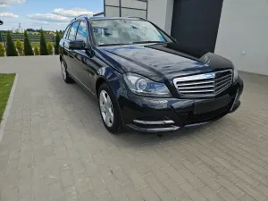 Mercedes-Benz C W204 200 (BlueEFFICIENCY) 7G-TRONIC Elegance 2011