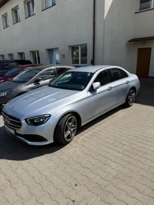 Mercedes-Benz E W213 220 d 4-Matic Avantgarde 2022