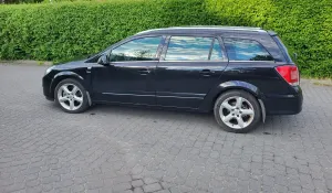Opel Astra H 1.9 CDTI Sport 2006