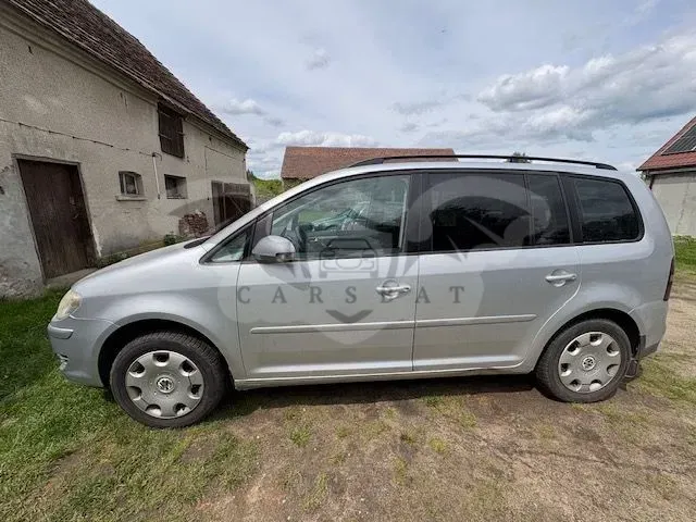 Volkswagen Touran I 2.0 TDI Trendline 2008