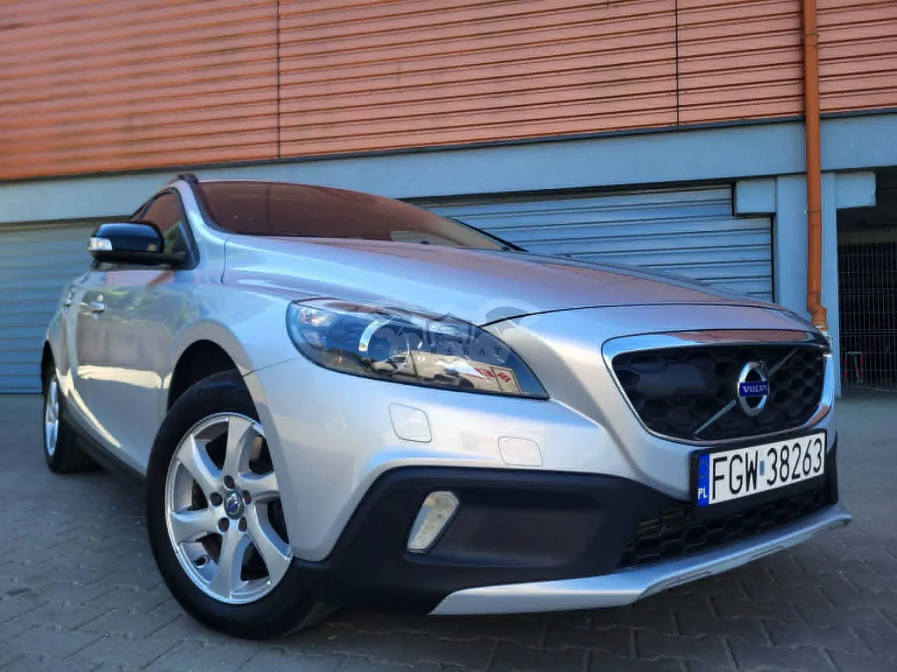 Volvo V40 II D2 Summum 2015