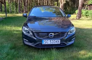 Volvo S60 II D3 R-Design Momentum 2014