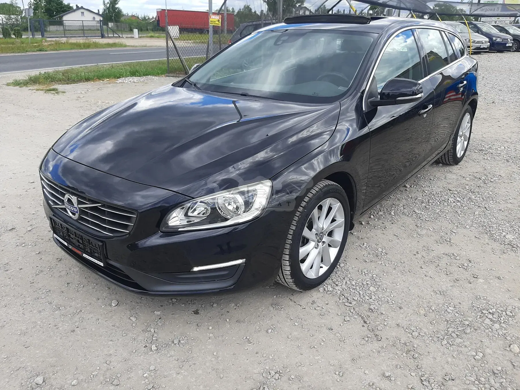 Volvo V60 I D2 R-Design Momentum 2014