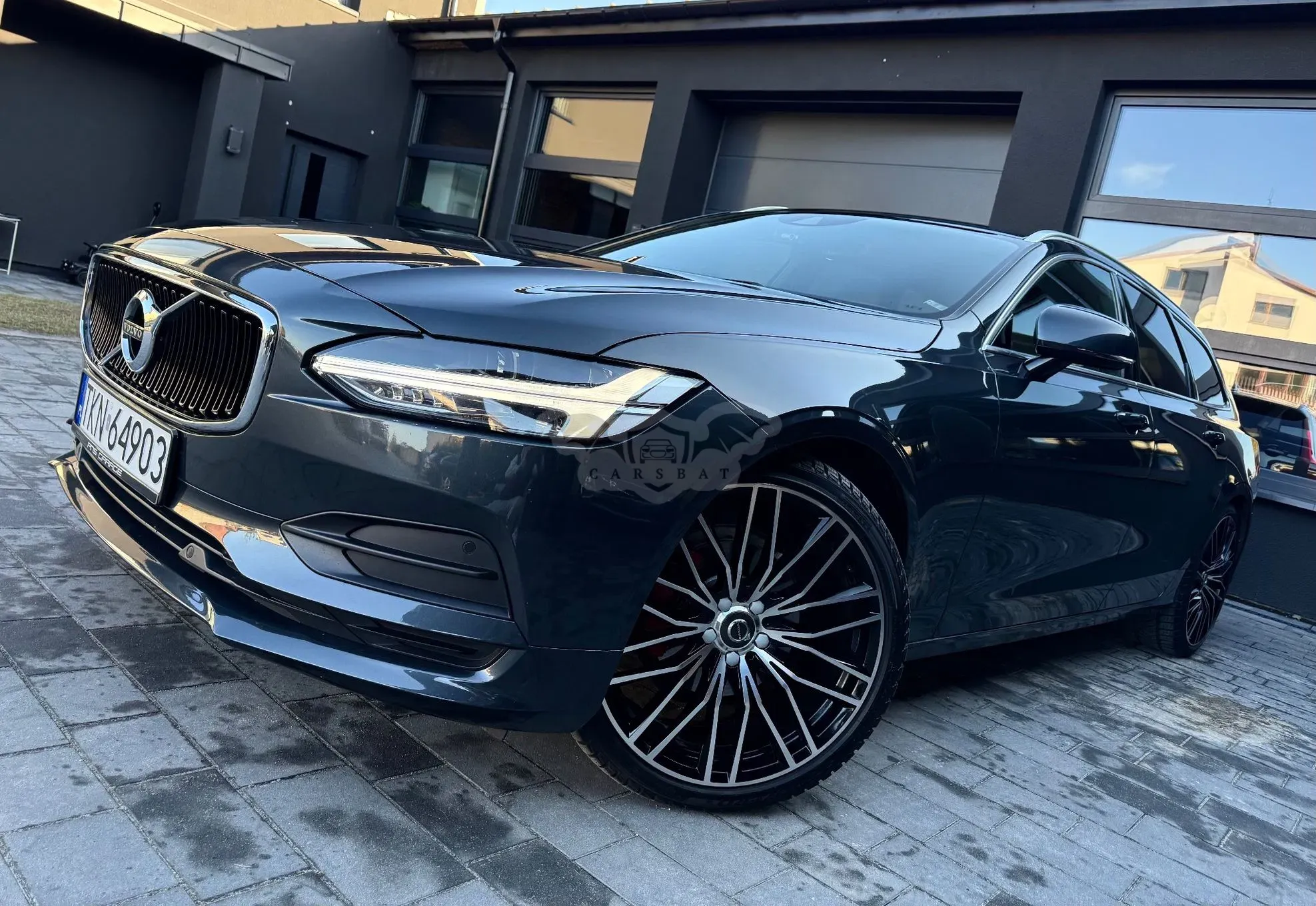Volvo V90 D3 Momentum 2017