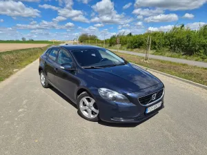 Volvo V40 II D4 Drive-E Kinetic 2014