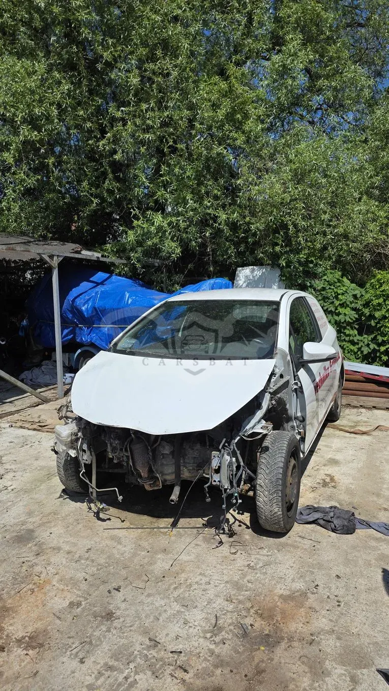 Toyota Yaris III 1.0 Active 2014