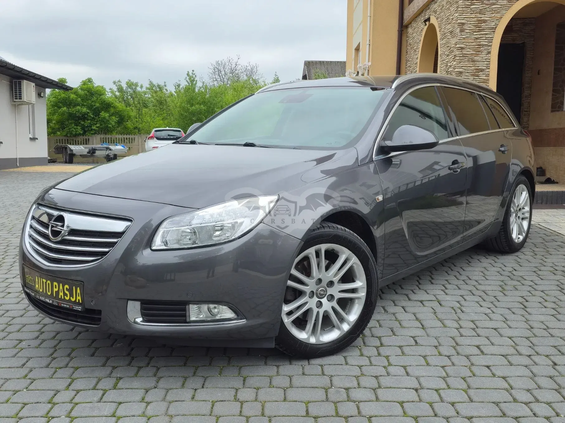 Opel Insignia A 1.6 Turbo Cosmo 2011