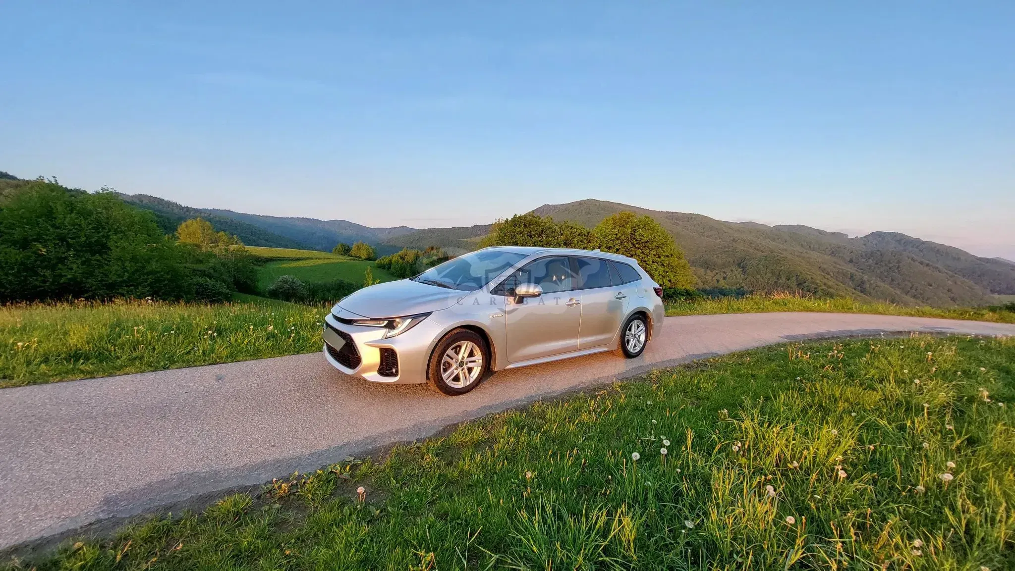 Toyota Corolla Seria E21 1.8 Hybrid Executive 2022