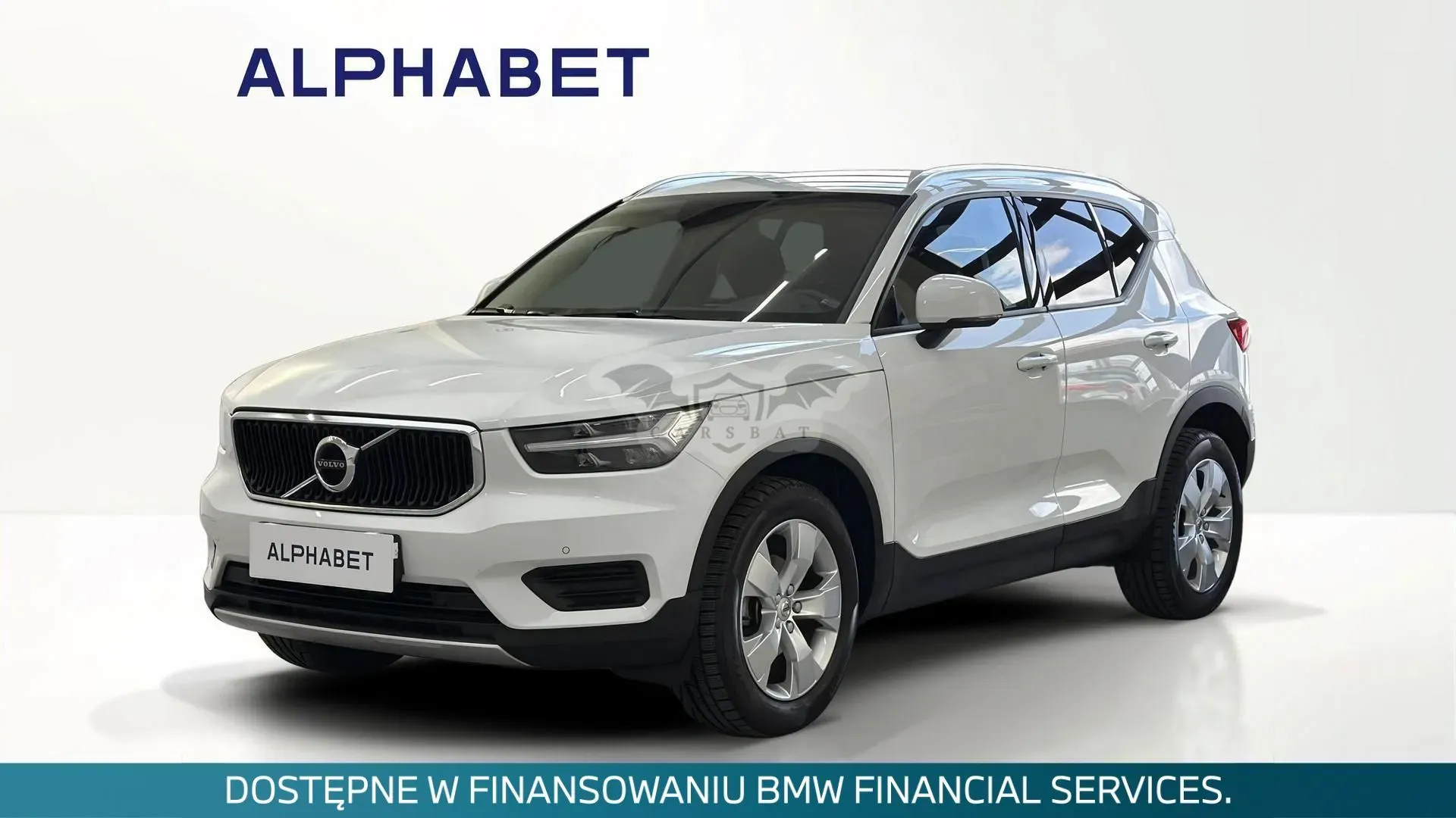 Volvo XC40 T3 Momentum Pro 2022