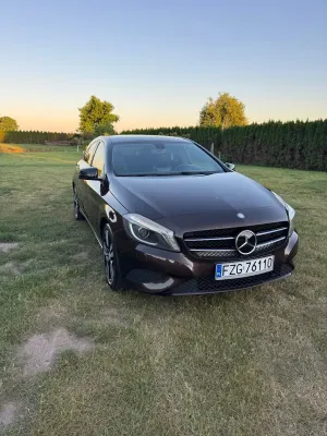 Mercedes-Benz A W176 180 CDI BlueEFFICIENCY Edition 2014