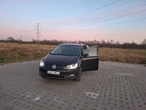Volkswagen Sharan II 2.0 TDI Highline DSG 2011