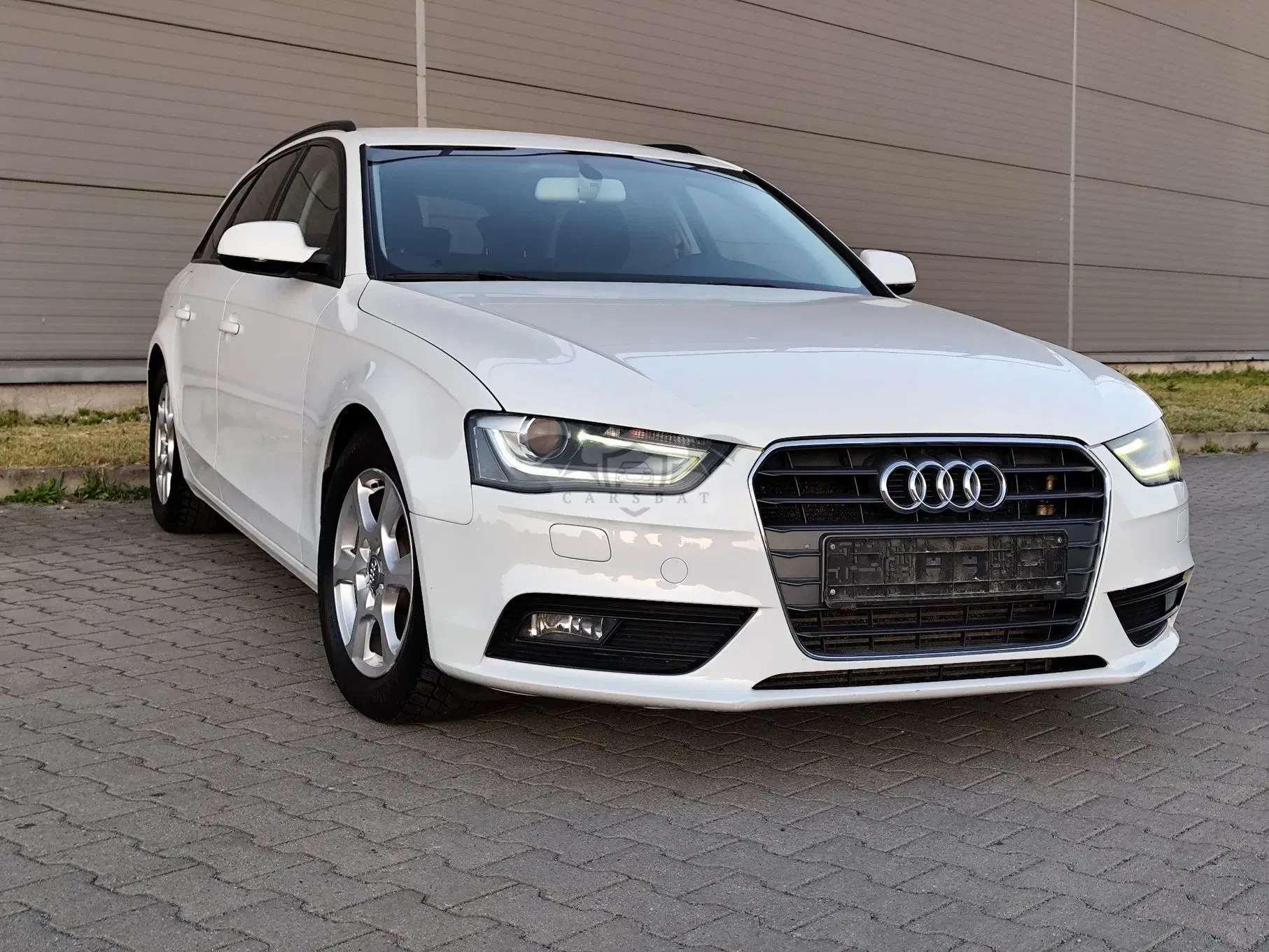Audi A4 B8 2.0 TDI DPF multitronic Ambiente 2012