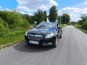 Opel Insignia A 2.0 CDTI Edition 2011