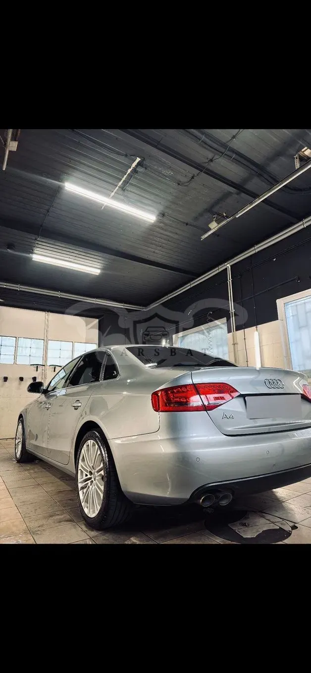 Audi A4 B8 2009