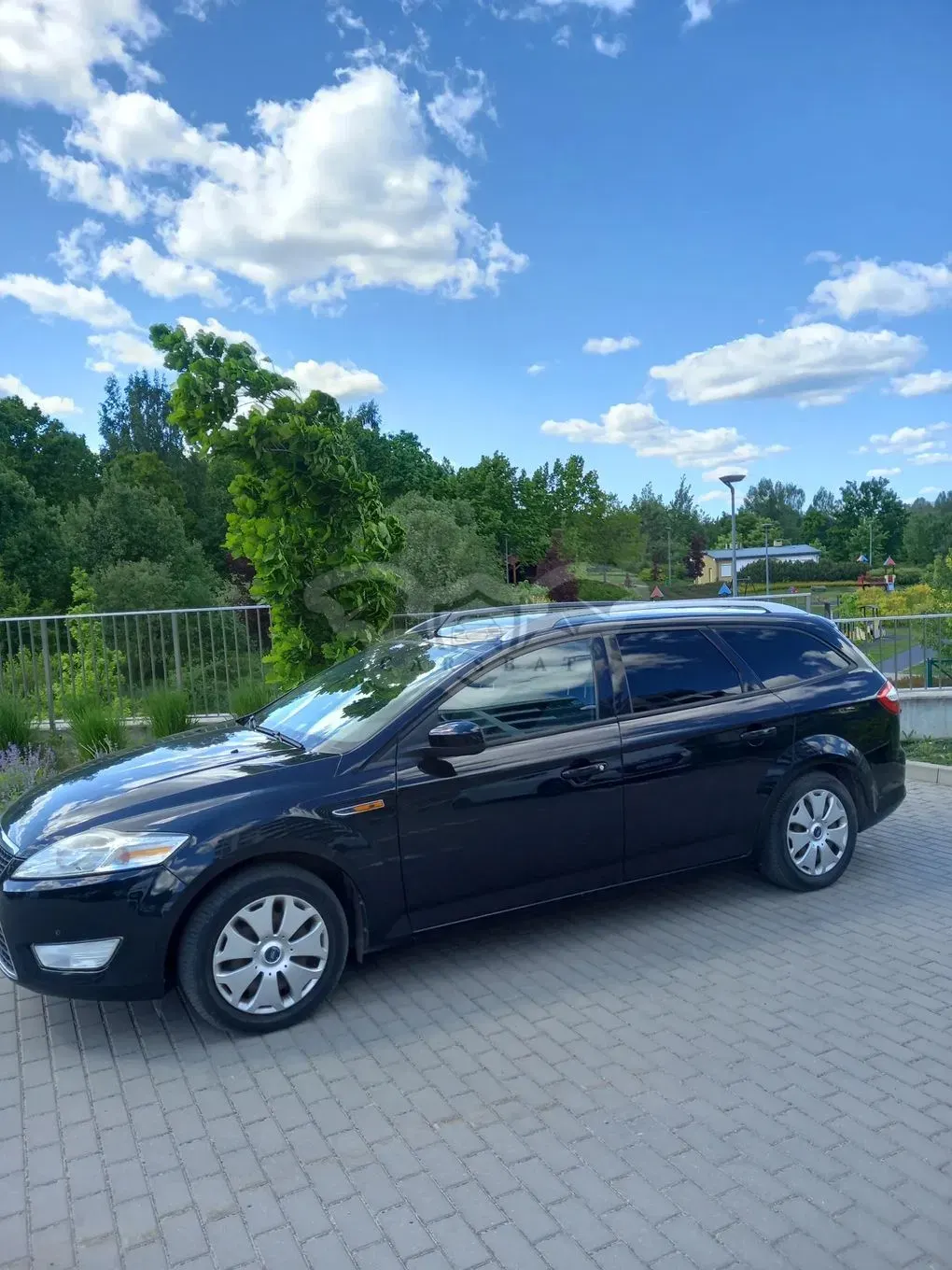 Ford Mondeo Mk4 1.6 Ambiente 2009