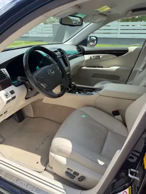 Lexus LS IV 600h 2007