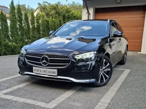 Mercedes-Benz E W213 300 de 9G-TRONIC Avantgarde 2021