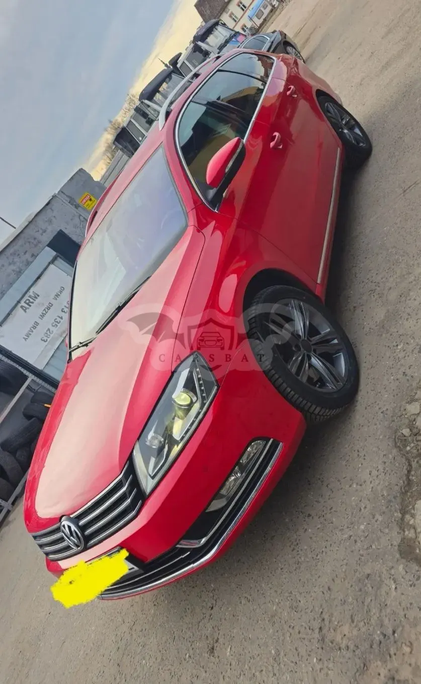 Volkswagen Passat B7 2.0 TDI 4Motion BlueMotion Technol R-Line 2011