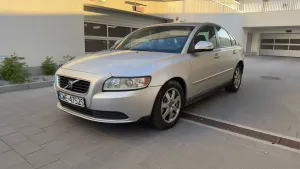 Volvo S40 II 2.0D Momentum 2009