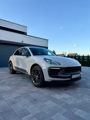 Porsche Macan I T 2022