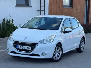 Peugeot 208 I e-HDi FAP 92 Stop&Start Allure 2014