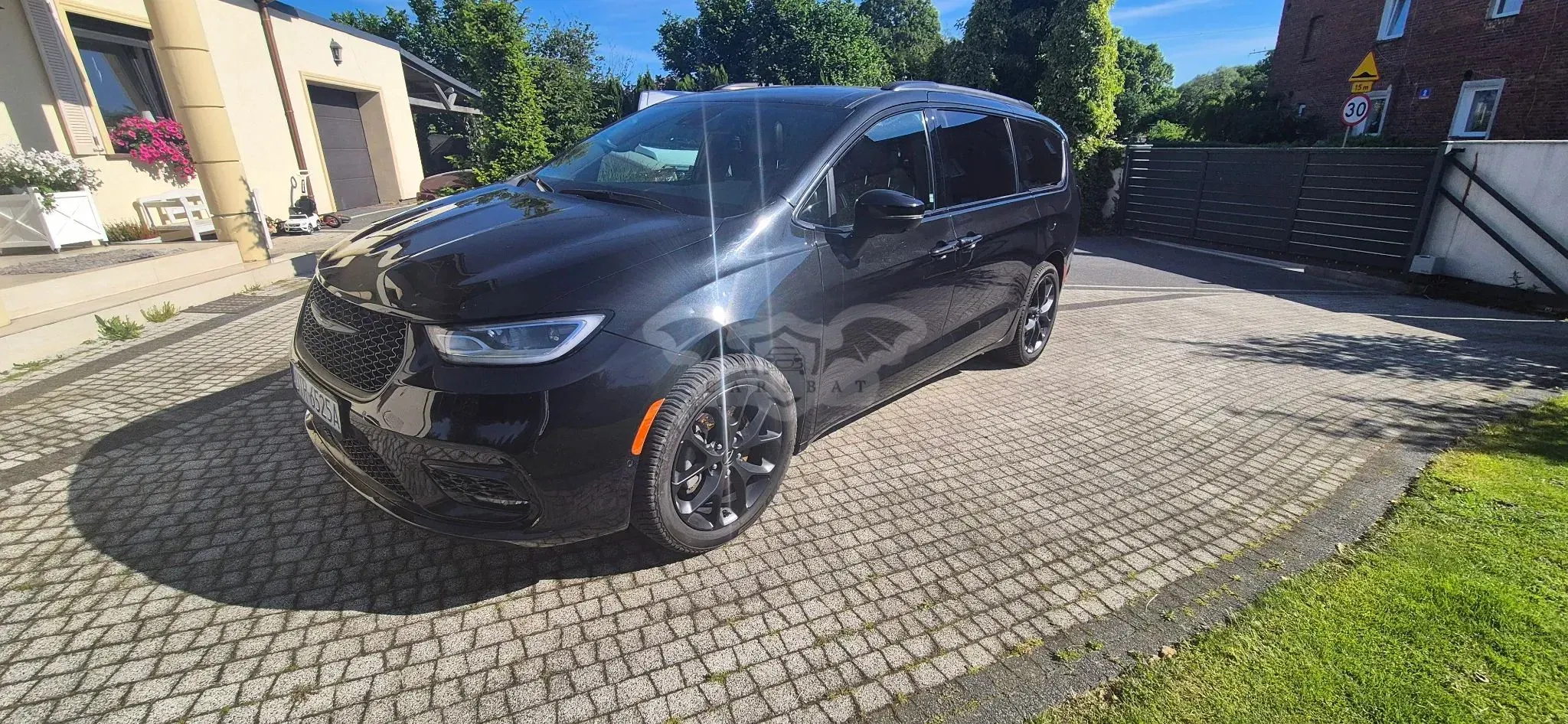 Chrysler Pacifica 2023