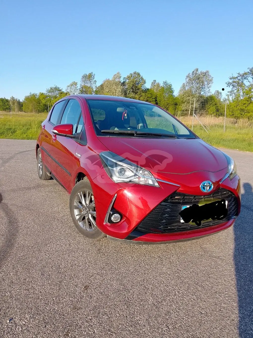 Toyota Yaris III Hybrid 100 Business Edition 2018