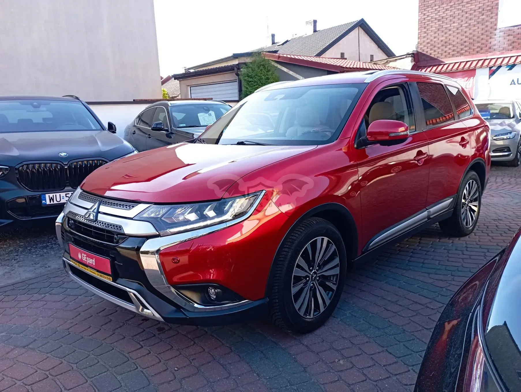 Mitsubishi Outlander III 2.0 Intense + Navi 4WD CVT 2019
