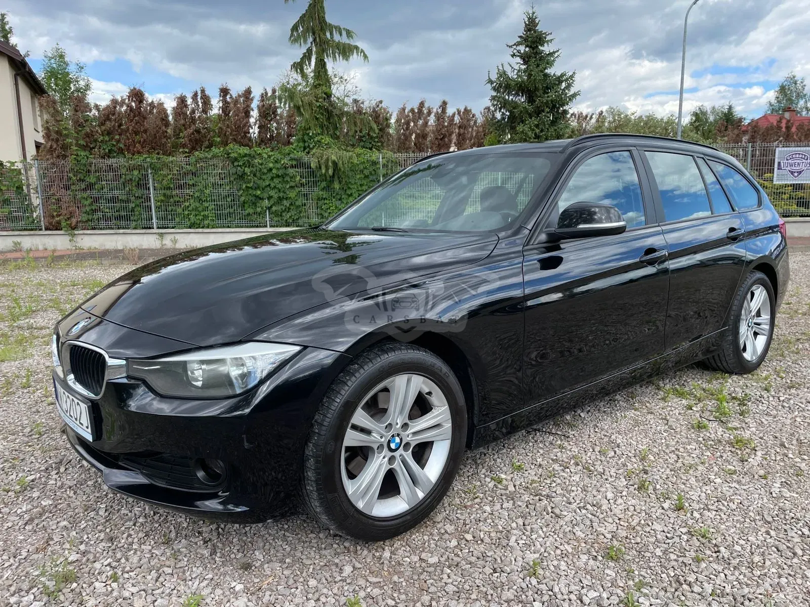BMW 3 Series F30/F31 318d Blue Performance Modern Line 2013