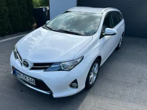 Toyota Auris II 1.6 Premium 2014