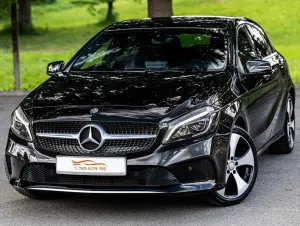 Mercedes-Benz A W176 180 (BlueEFFICIENCY) Urban 2017