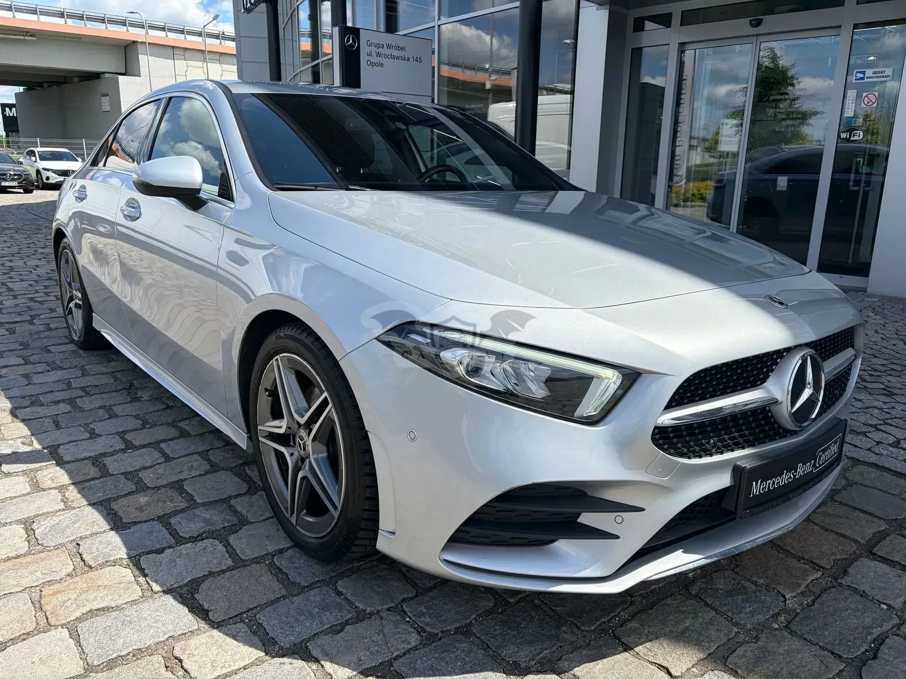 Mercedes-Benz A W177 180 AMG Line 7G-DCT 2021