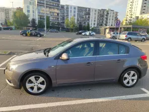 Chevrolet Cruze 1.8 LT+ 2012