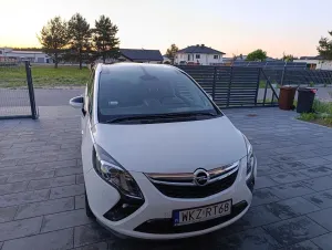 Opel Zafira C 2012
