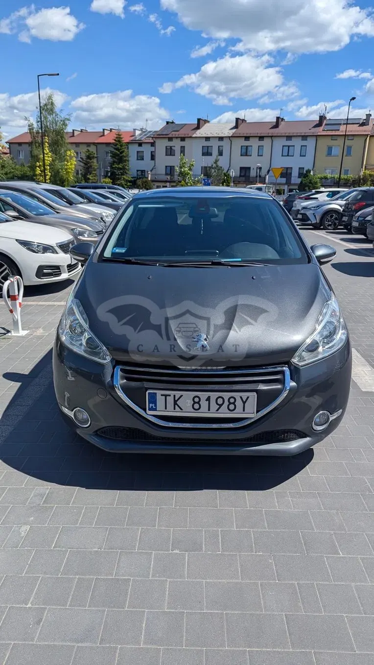 Peugeot 208 I 1.2 PureTech Allure 2015