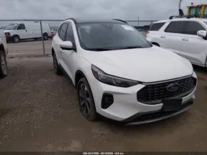 Ford Escape 2.0 EcoBoost AWD Titanium 2024