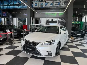 Lexus CT 2020