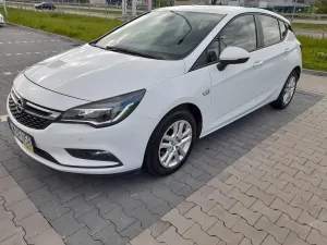 Opel Astra K 1.4 T Enjoy S&S 2019