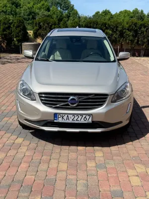 Volvo XC60 I D5 AWD Momentum 2017