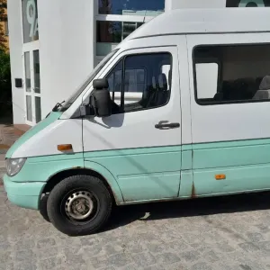 Mercedes-Benz Sprinter 2005