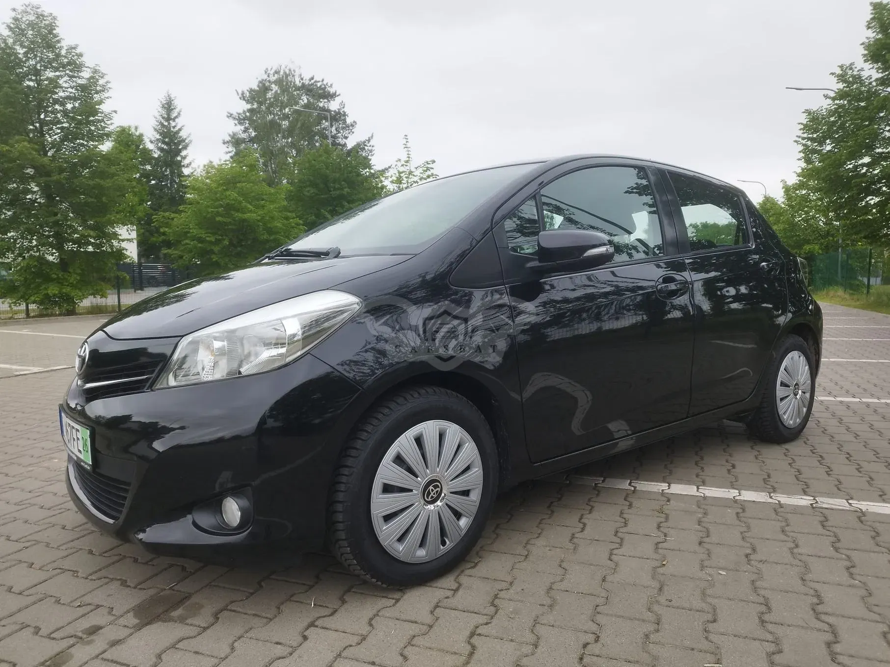 Toyota Yaris III 1.0 Active 2014