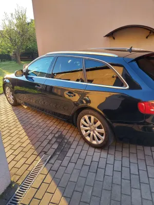 Audi A4 B8 2.0 TDI DPF Ambiente 2011