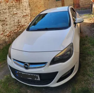 Opel Astra J 1.7 CDTI Sport 2012