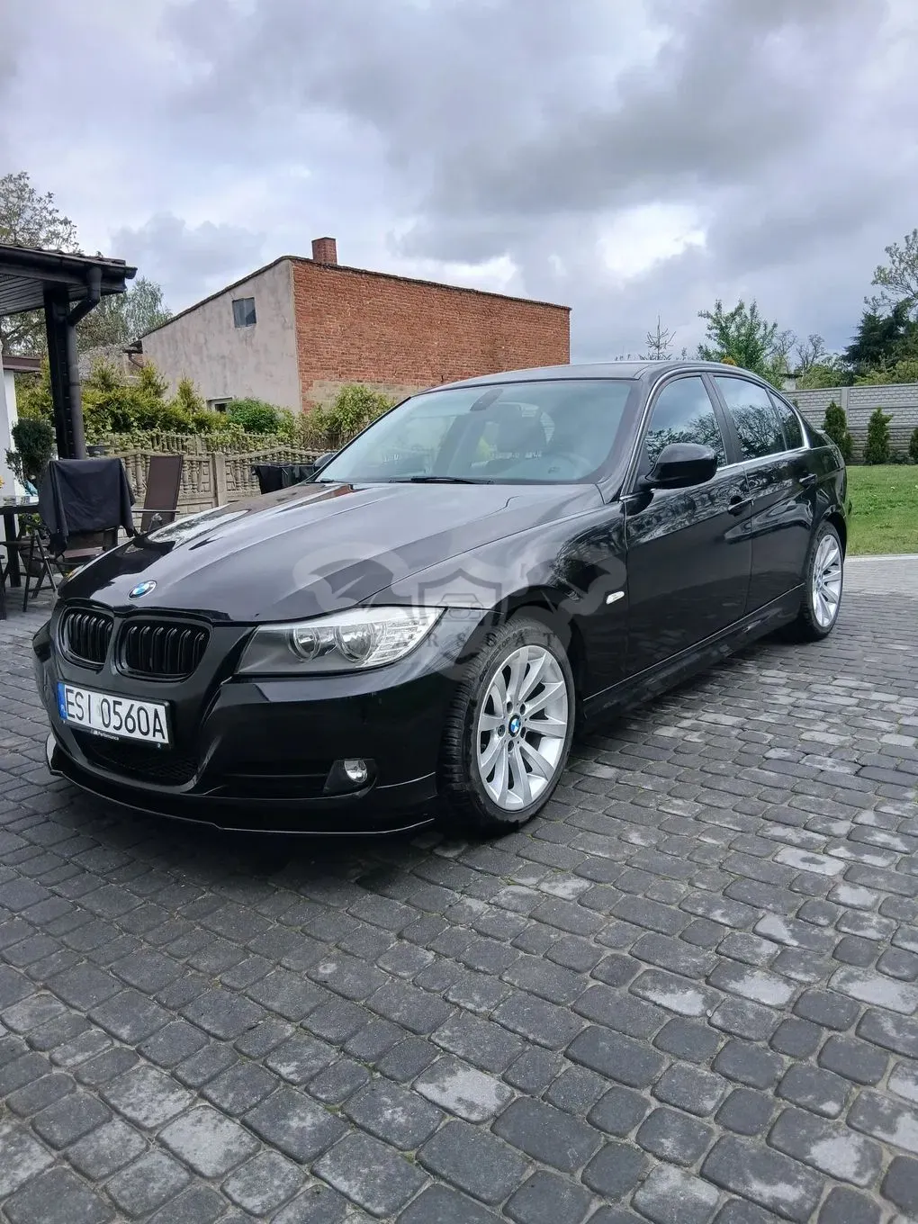 BMW 3 Series E90/E91/E92/E93 318d 2010
