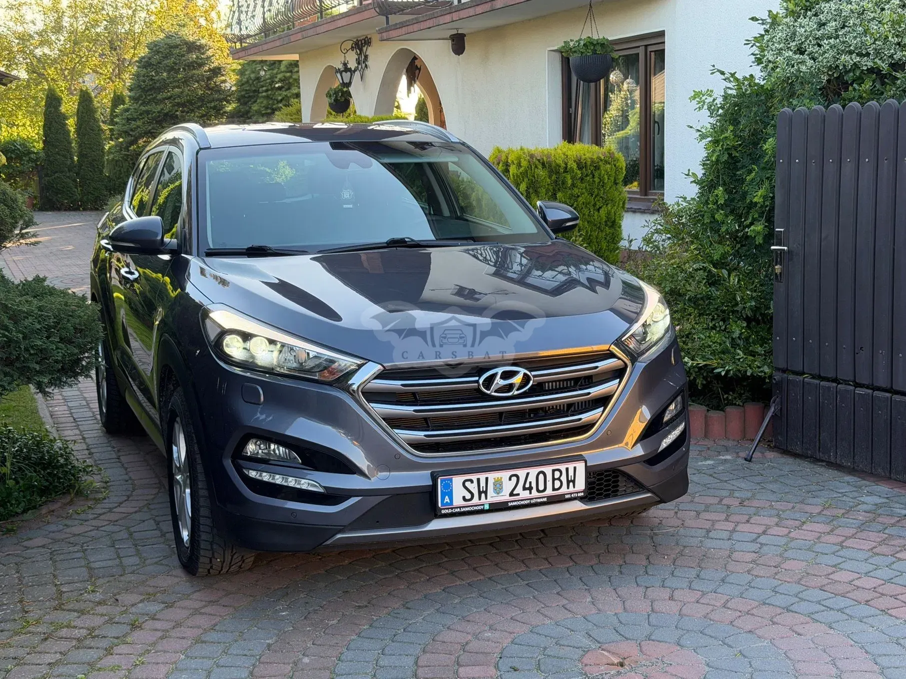 Hyundai Tucson III 2.0 CRDi 4WD Automatik Passion Plus 2016