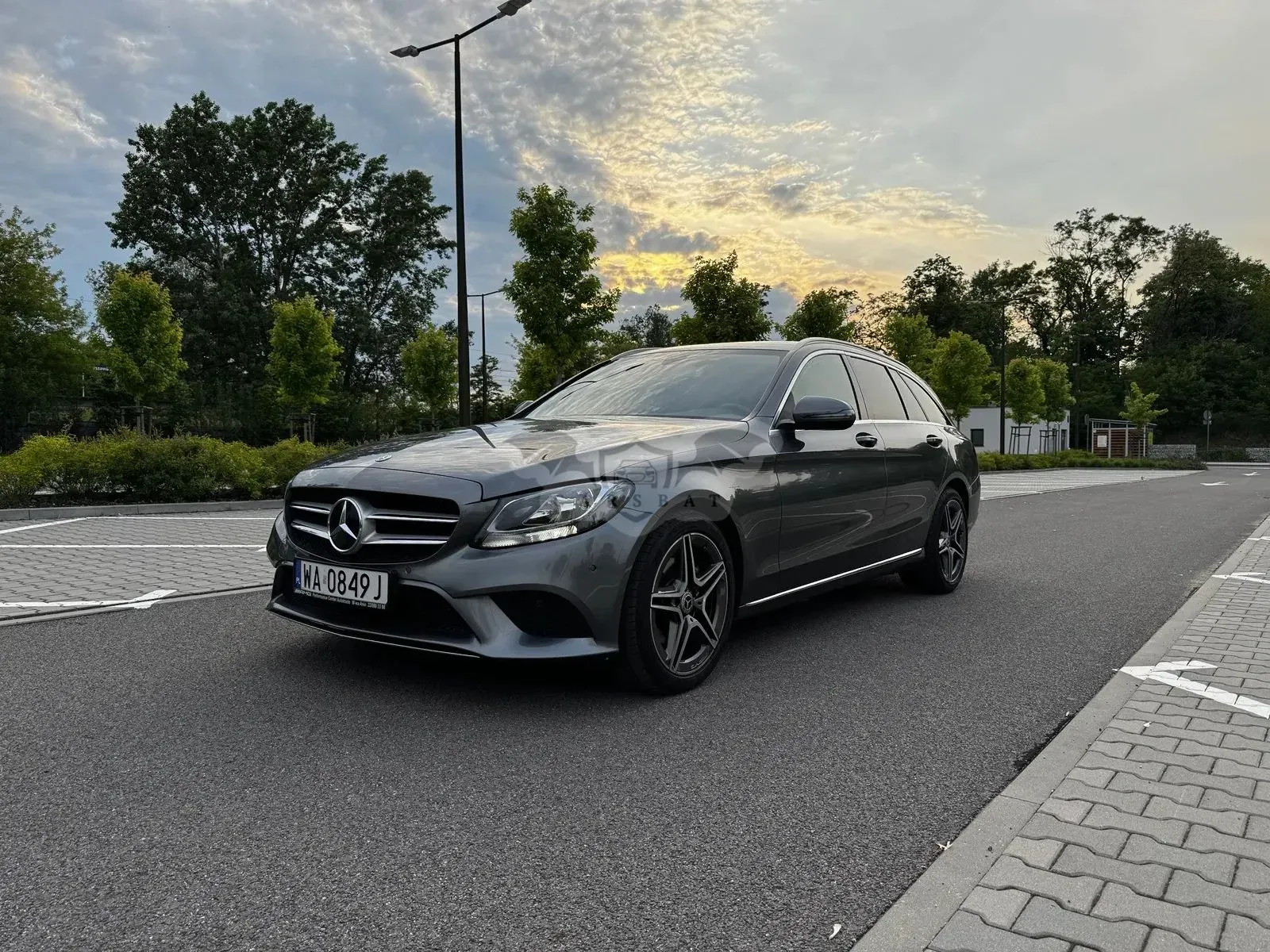 Mercedes-Benz C W205 200 d 9G-TRONIC 2019