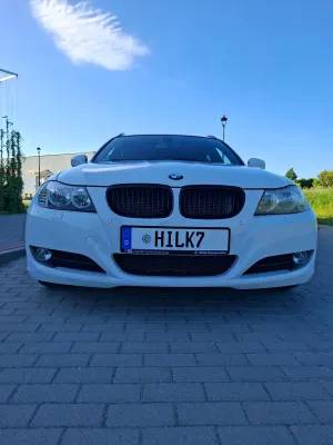BMW 3 Series E90/E91/E92/E93 318d M Sport EU6 2011