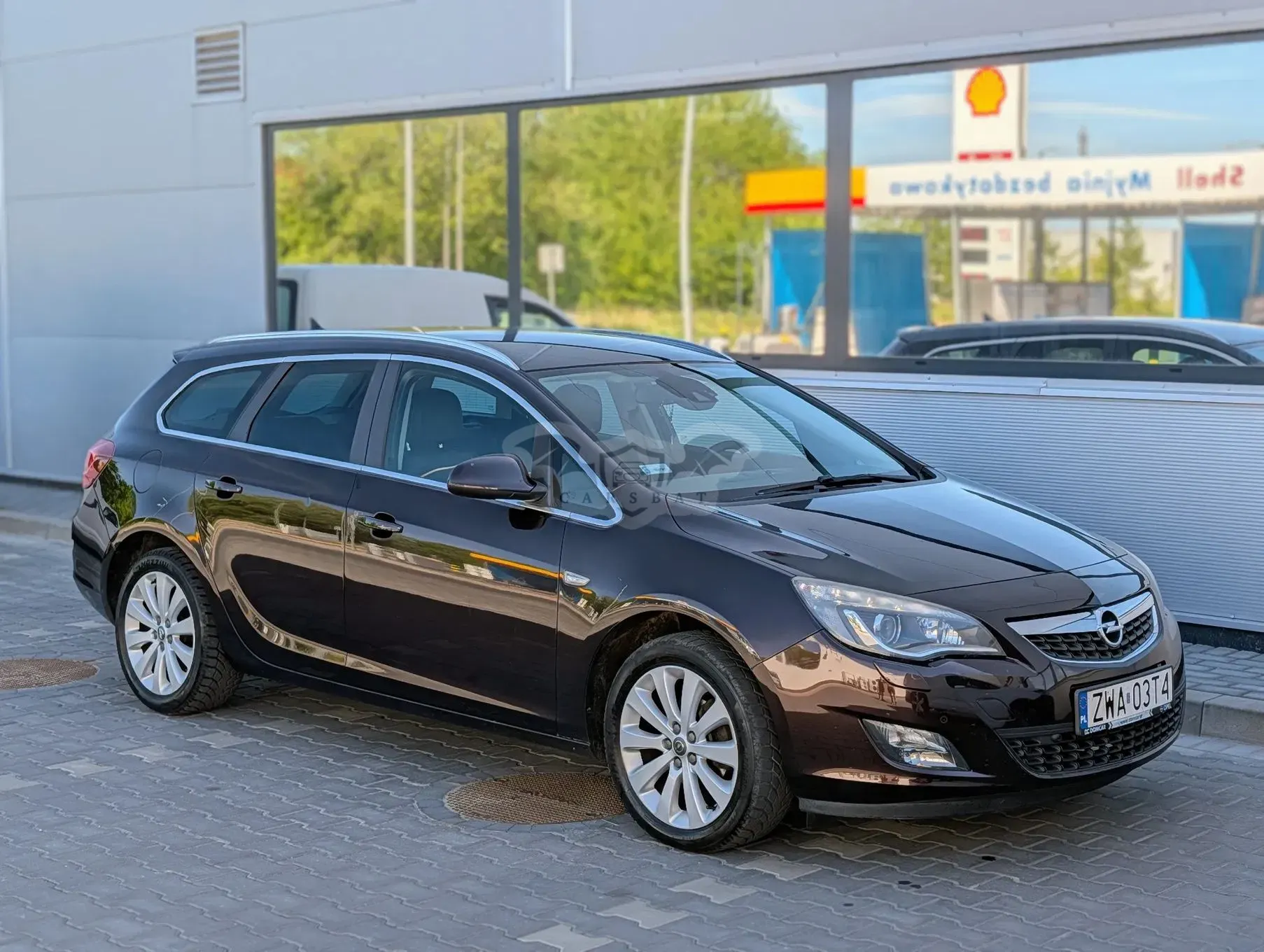Opel Astra J 1.4 T Sport 2012